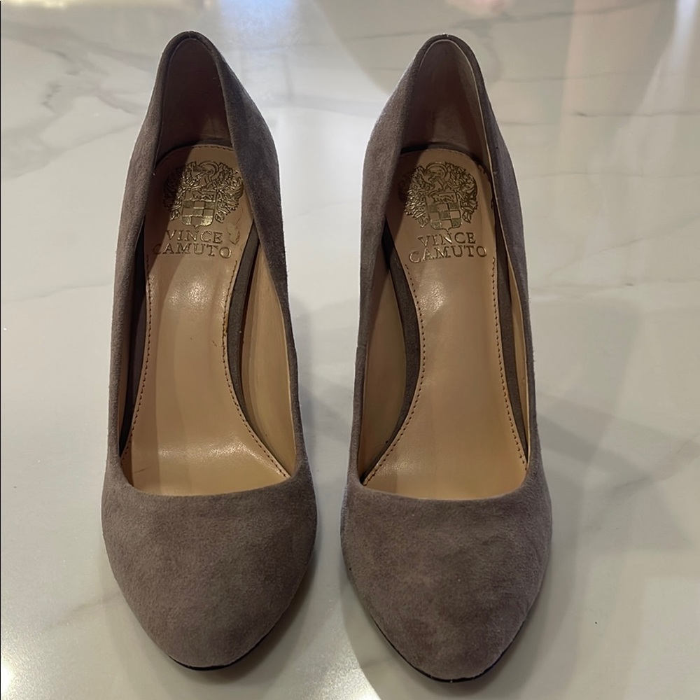 Vince Camuto Women's Gray Pumps
